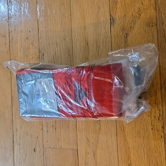 NWT Adidas Socks Mens 3 Pairs Crew AeroReady Cushioned Red Whit Black Size 6-12 - Picture 4 of 5